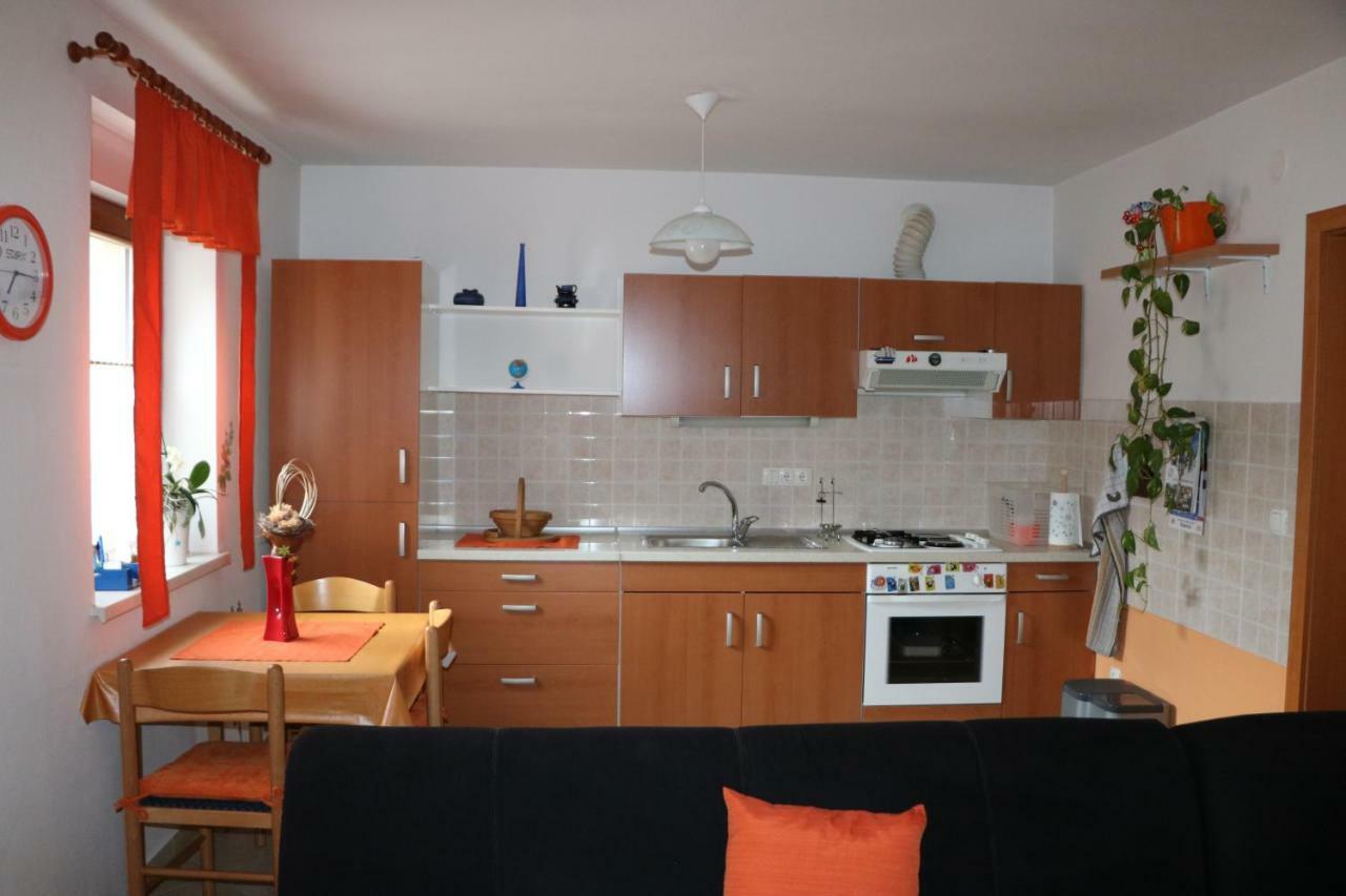 Apartma Na Vasi Lejlighed Zaga Eksteriør billede